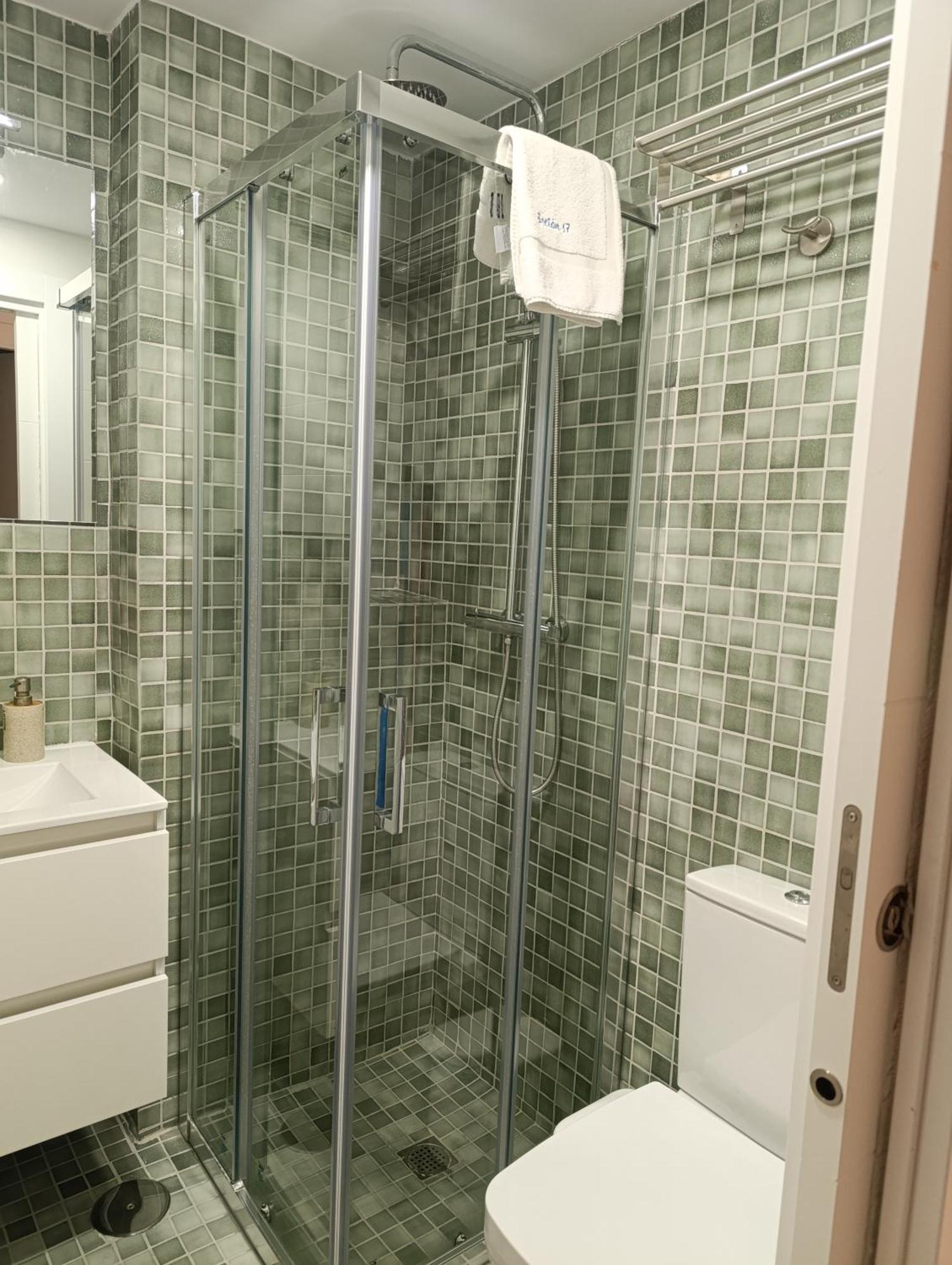 Breton 17 Apartment อาลิกันเต ภายนอก รูปภาพ
